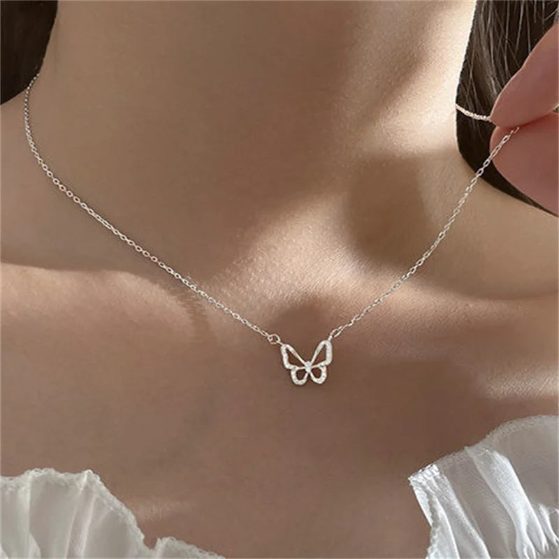 Shiny Butterfly Double-Layer Necklace – Elegant Clavicle Chain for Women